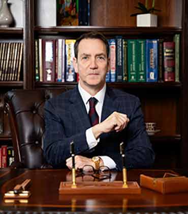 Dr. Alton Ingram, Ingram Cosmetic Surgery | Medcal Care Review